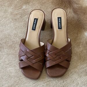 Nine West Brown Woven Sandals Size 6.5 Cottage Core